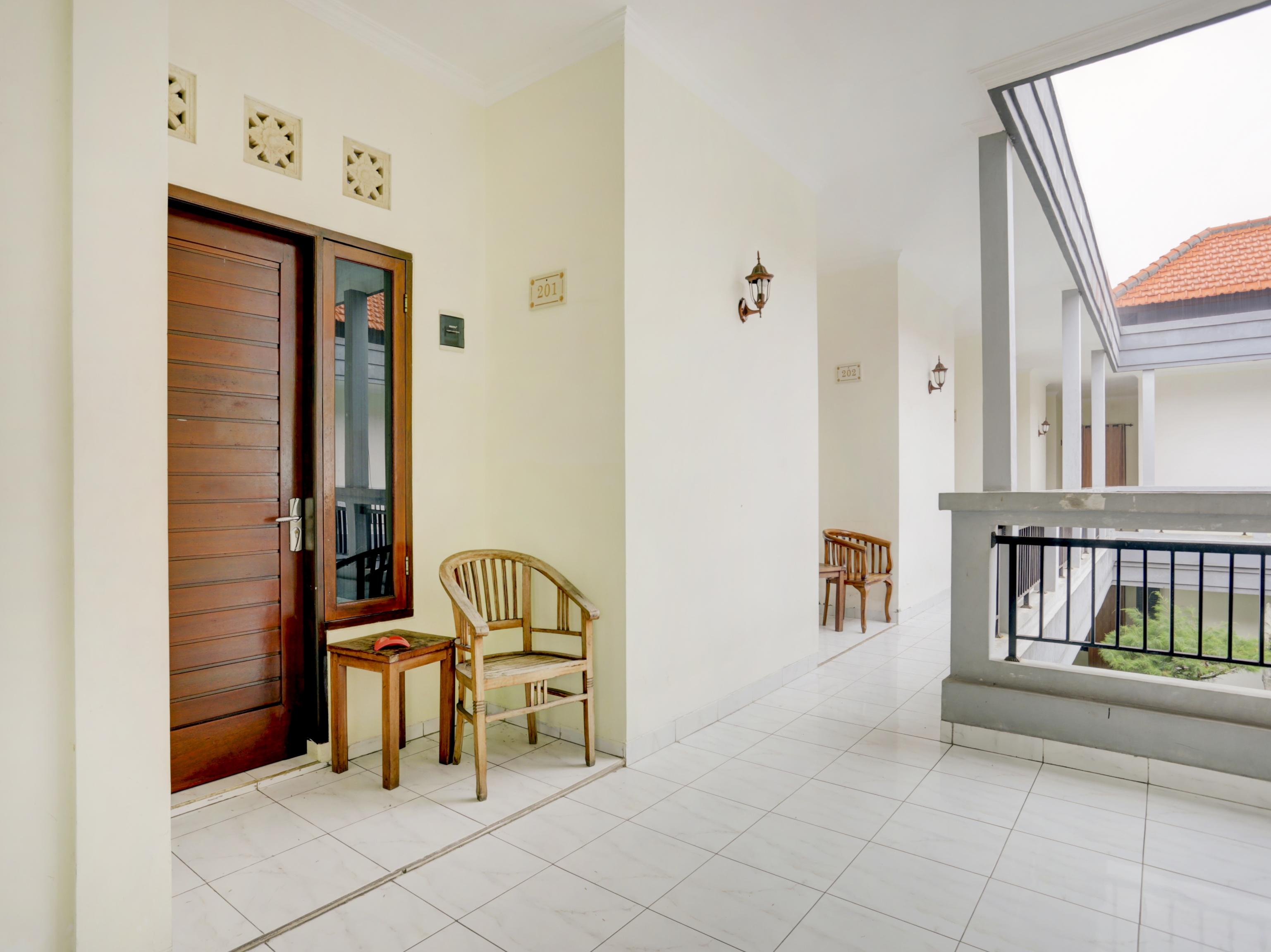 Hotel Teges Kuta 2*